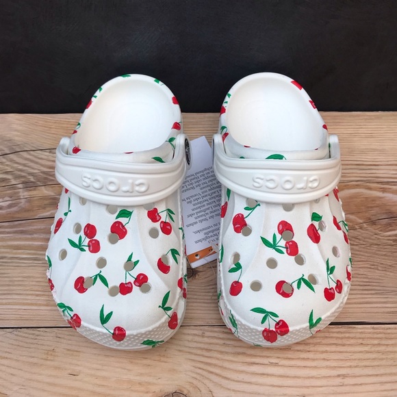 Crocs Baya Graphic Clog - Picture 7 of 16